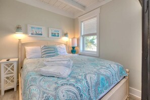 3 soverom, strykejern/-brett, wi-fi (inkludert) og sengetøy