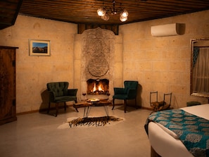 Spa Suite with Jacuzzi | 1 bedroom, minibar, desk, blackout drapes - Premium Cappadocia Hotel (Nevsehir)