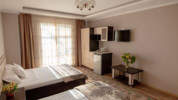 Comfort Triple Room