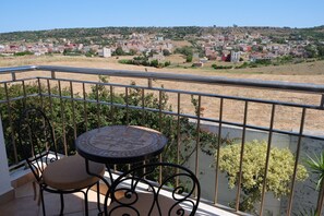 Standard Room | Terrace/patio