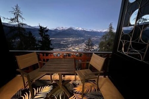 Studio for 4 near ski lift, MELEZES K22