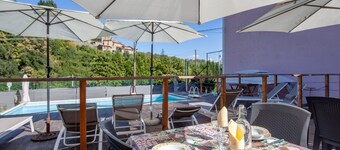 Apartment with pool for you & your Family- Territory dinners-wellness treatments