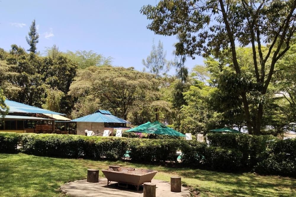 Fish Eagle Inn