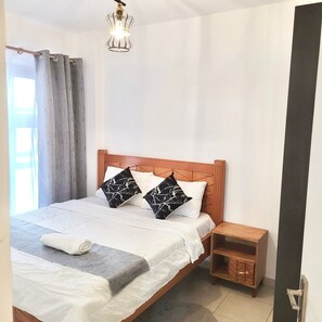 1 bedroom, iron/ironing board, WiFi, bed sheets - Solace BnB 1 (Nairobi)