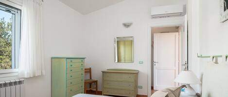 Tabla de planchar con plancha y wifi gratis