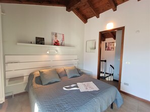 Apartamento | 1 quarto, escrivaninha, Wi-Fi de cortesia