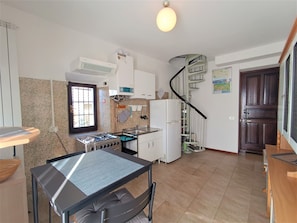Apartamento | Área de estar | TV de tela plana 40 polegadas com canais a cabo, TV