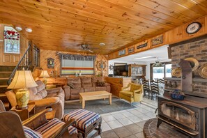 Smart TV - Winnipesaukee Waterfront Home sleeping 12 dock and sandy beach (Moultonborough)