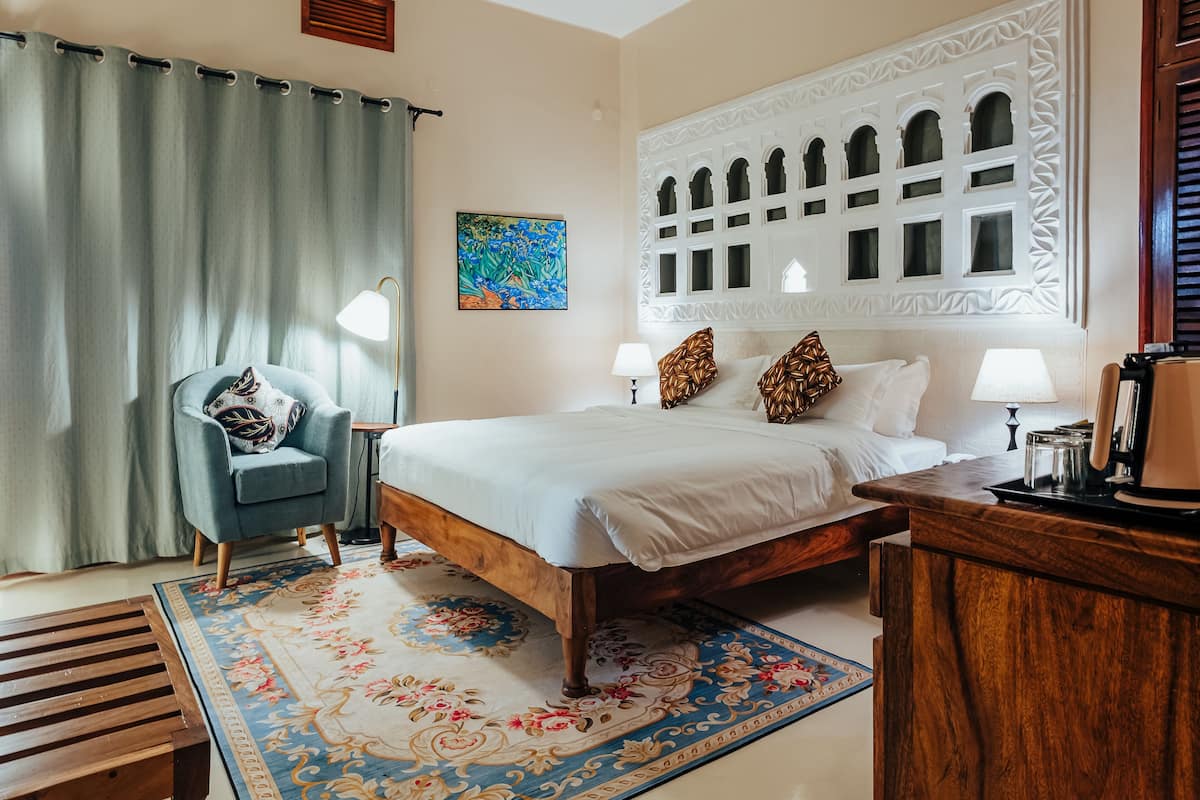 Deluxe Single Room, 1 King Bed, City View | View from room