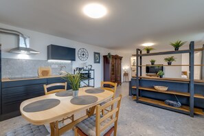 Dining - Beach Apartment Kostrena 3 (Kostrena)