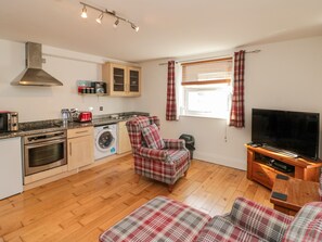 Cottage | Living area - Flat 8 (Bridlington)