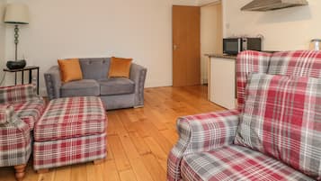 Cottage | Living area