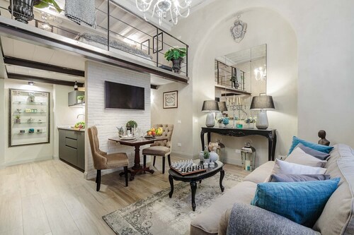 PAOLO GUINIGI Smart Apartment Suite inside Lucca