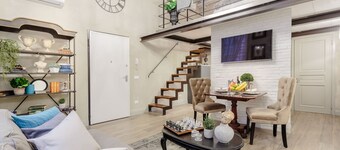 PAOLO GUINIGI Smart Apartment Suite inside Lucca