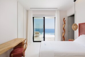 5 bedrooms, in-room safe, WiFi, bed sheets