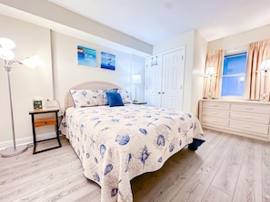 4 bedrooms, iron/ironing board, free WiFi