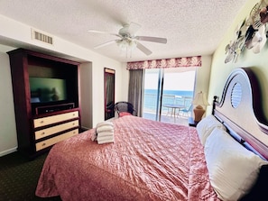 2 bedrooms, iron/ironing board, free WiFi
