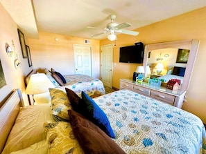 3 bedrooms, iron/ironing board, free WiFi