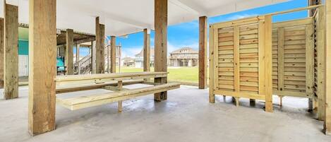 House, 3 Bedrooms | Outdoor dining