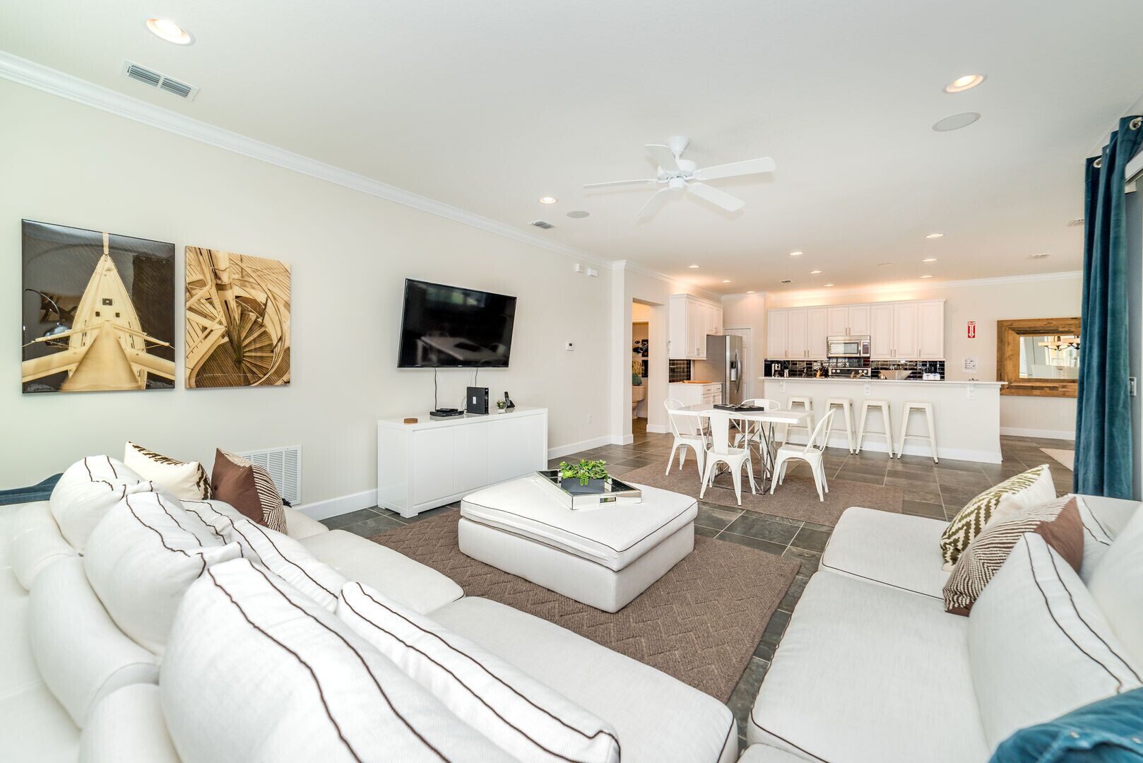 Last Minute Disney Getaway! Private Pool, Hot Tub & Games Room. Book Now! #27110