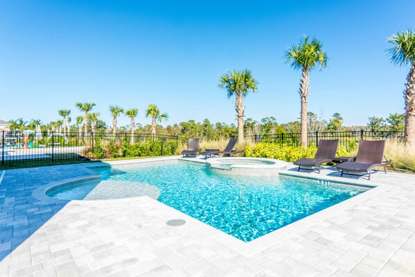 A heated pool - Last Minute Disney! Private Pool, Hot Tub & Themed Bedrooms. Book Now! #29218 (Orlando)