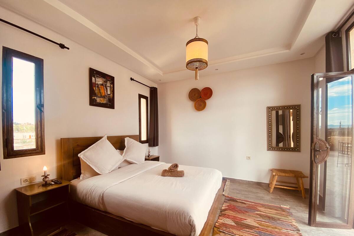 Standard Double Room | Blackout drapes, soundproofing, free WiFi, bed sheets