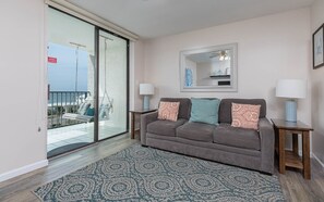 Condo, 1 habitación | Área de sala de estar