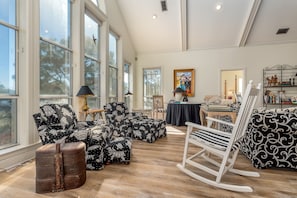 House, 3 Bedrooms | Interior