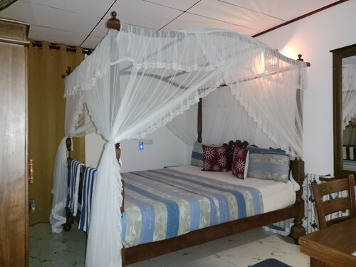 Suriya Guest Home Stay Mirissa