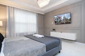 7 habitaciones, tabla de planchar con plancha, wifi y ropa de cama 