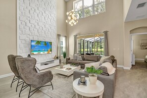 Smart TV y futbolito 