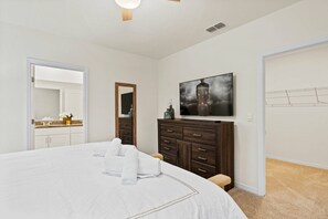 7 bedrooms, iron/ironing board, WiFi, bed sheets