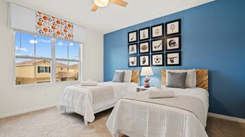 7 bedrooms, iron/ironing board, WiFi, bed sheets