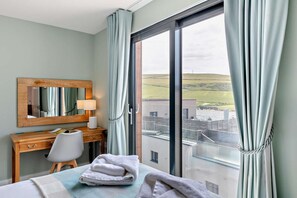 2 bedrooms, travel cot, free WiFi, bed sheets - 2 Bed in Woolacombe (oc-c27395) (Woolacombe)