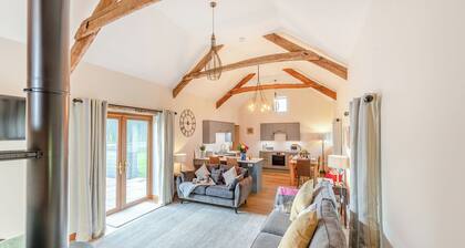 2 bedroom accommodation in Llanwrda