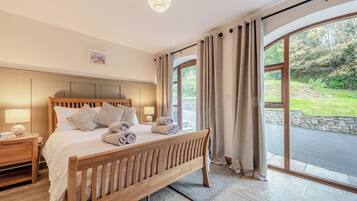 2 chambres, Wi-Fi gratuit, draps fournis