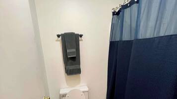 Shower, towels