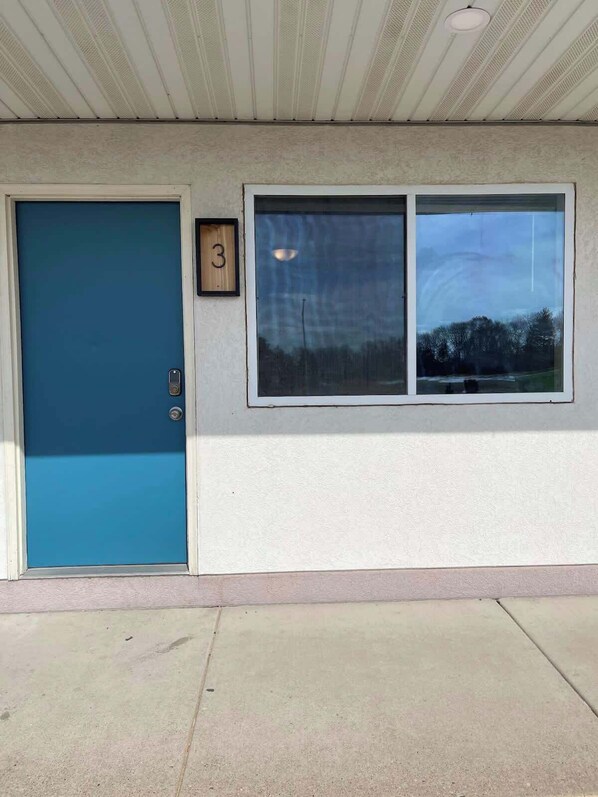 Exterior detail - Stand Rock Studios in Wisconsin Dells! (Wisconsin Dells)