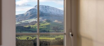 The Barn - One Bedroom Cottage, Sleeps 2