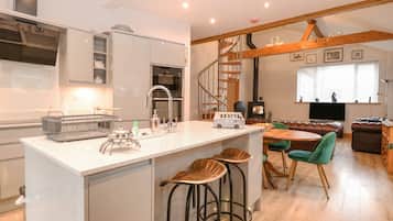 Lavavajillas y utensilios de cocina