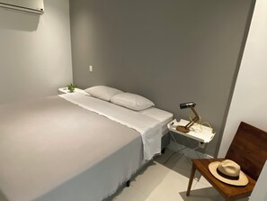 2 quartos, ferros/tábuas de passar roupa, Wi-Fi, roupa de cama
