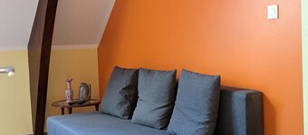 Unique, themed and unusual "Plantation Train" gîte