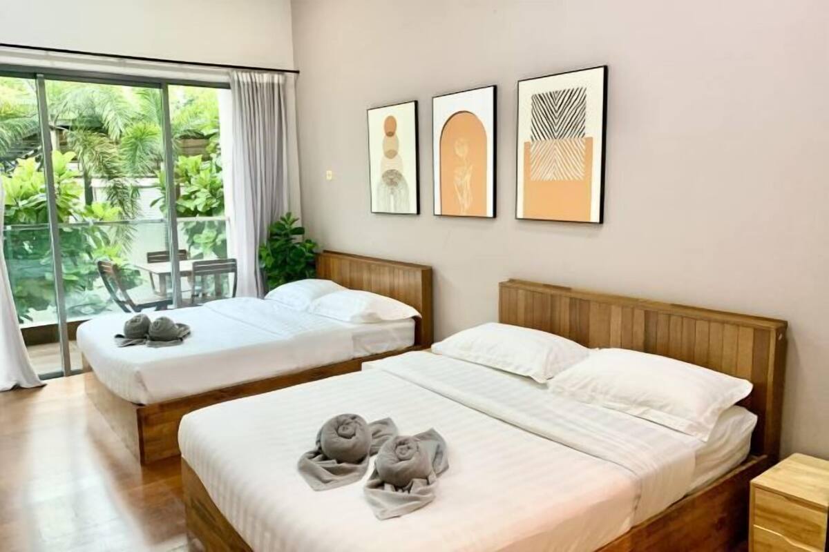 3 bedrooms, iron/ironing board, free WiFi, bed sheets