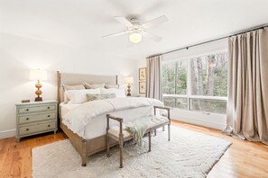 5 bedrooms, iron/ironing board, Internet, bed sheets - Camp Rockmont retreat with hot tub, game room, & outdoor fireplace (Black Mountain)