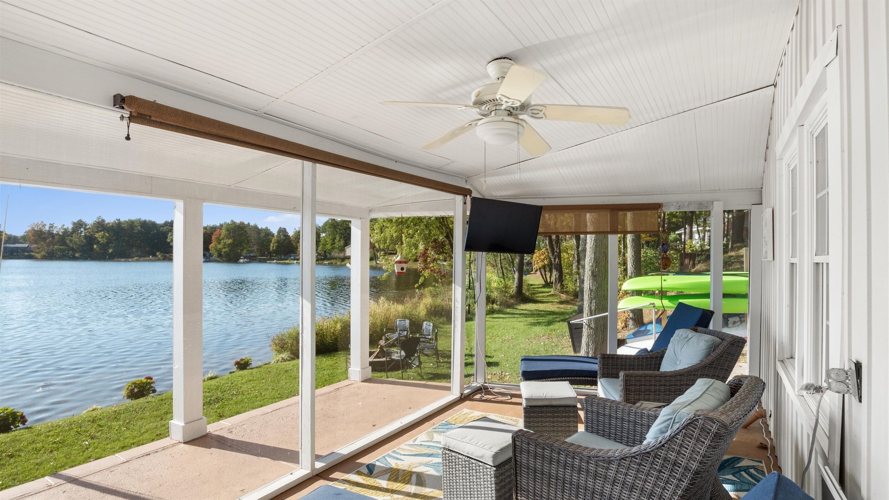 New Lakefront Cottage Rental