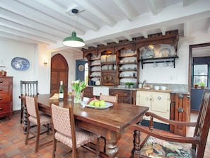 Dining - 2 bedroom accommodation in Lydford, near Tavistock (Lydford, near Tavistock)
