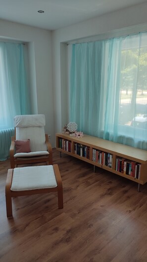 Interior - 25min to Europapark / Bright, spacious 2-room apartment Apartment Luxy (Lahr/Schwarzwald)