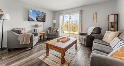 Minutes to the Lake and SDC