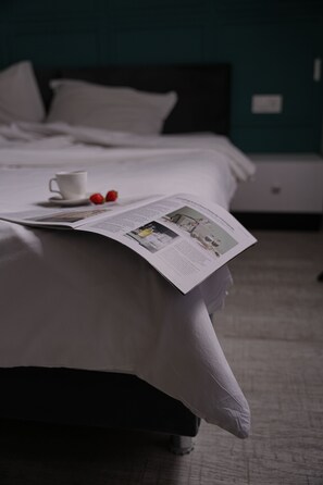 Estúdio conforto, 2 camas de solteiro, cozinha americana, vista para o parque | Roupas de cama premium, individualmente decorados