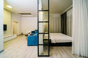 Exclusive Apartment, Multiple Beds, 2 Bathrooms, City View | Premium bedding, individually decorated, individually furnished - Sweet Home Apart-Hotel (Yerevan)
